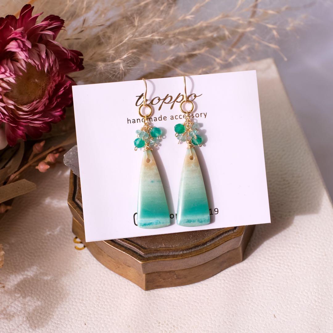 ハニーフラット ♦︎14kgfブルーオパライズドウッドピアス