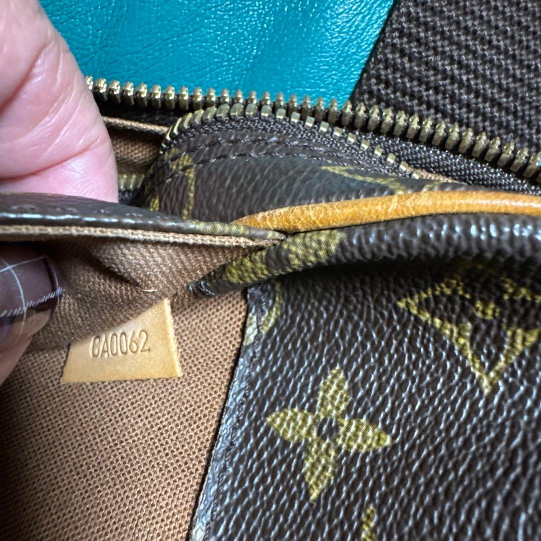 ルイビトン　ボディーバック