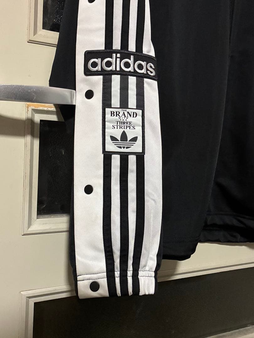 美品　ADILENIUM シーズン 2メガブレイク ジャケット　adidas