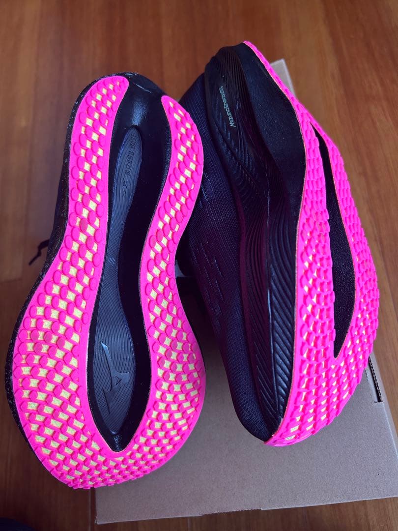 最終値下　ミズノ　ウェーブリベリオンプロ2 25.5センチ