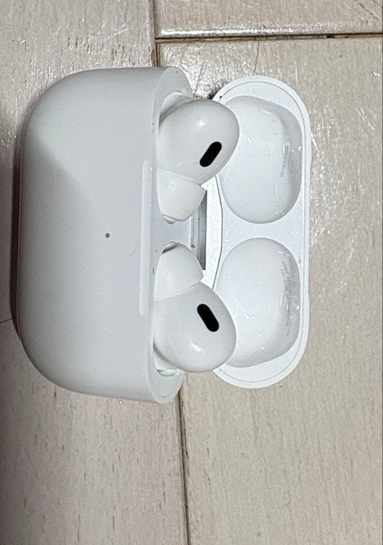 AirPods Pro 2 本体 充電ケースなどフルセット