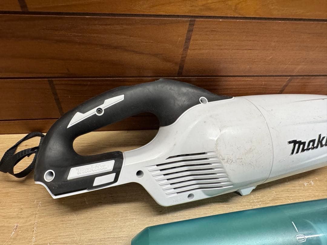 Makita スティッククリーナー CL281FD 本体のみ