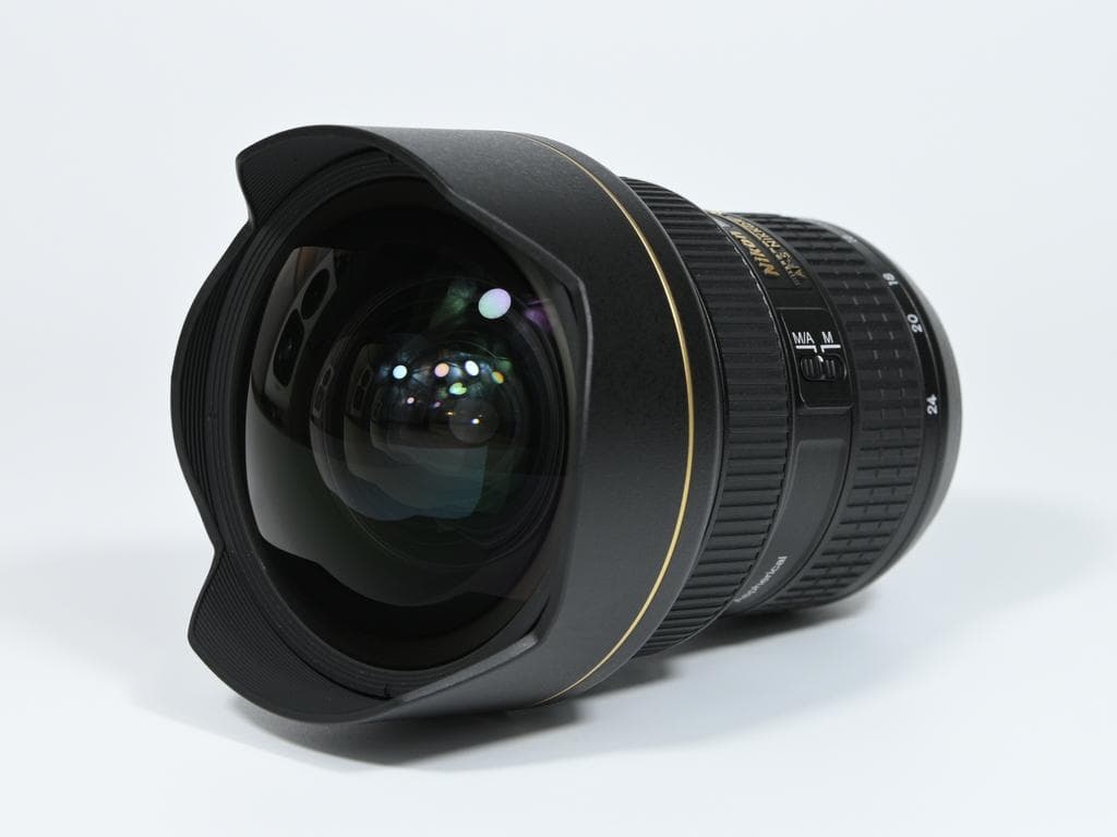 【ほぼ新品】 ニコン AF-S NIKKOR 14-24mm F2.8G ED