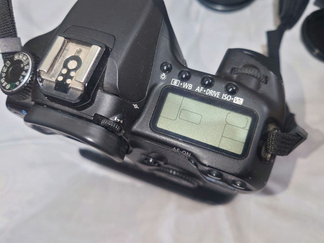 Canon EOS 40D バッテリーグリップ　レンズ2本　TAMRON