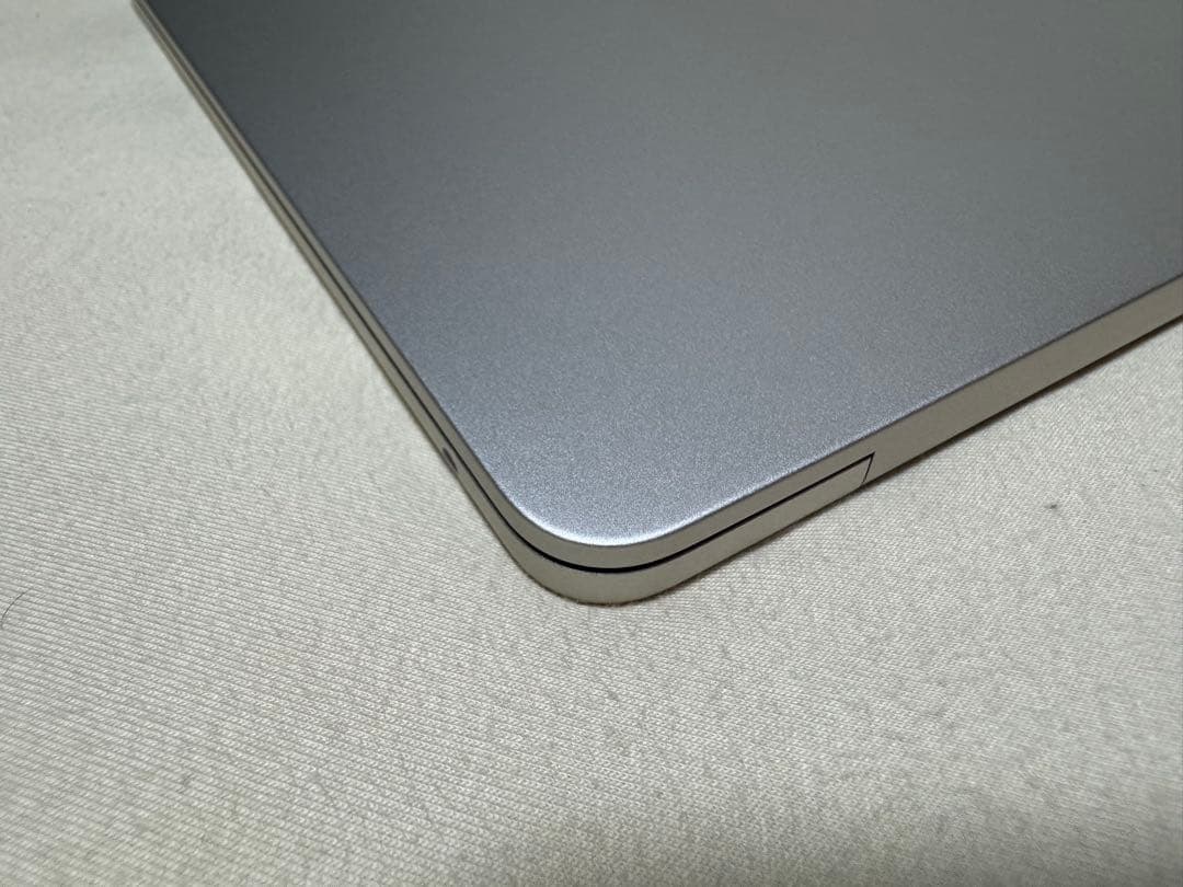 美品Apple MacBook Air M3 16GB 256GB スターライト