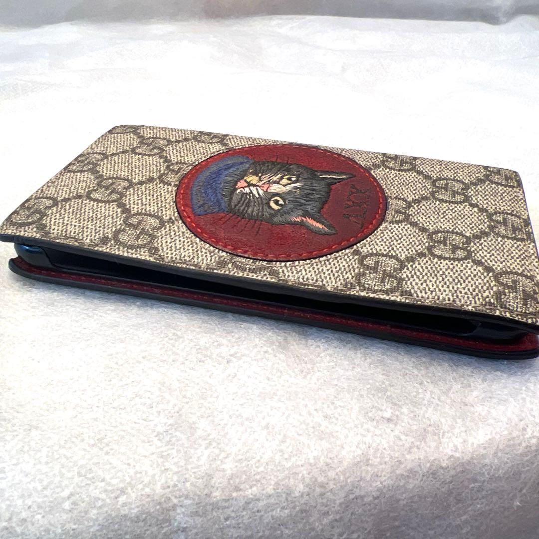 【正規品】GUCCI 手帳型ケース　iPhone7 猫