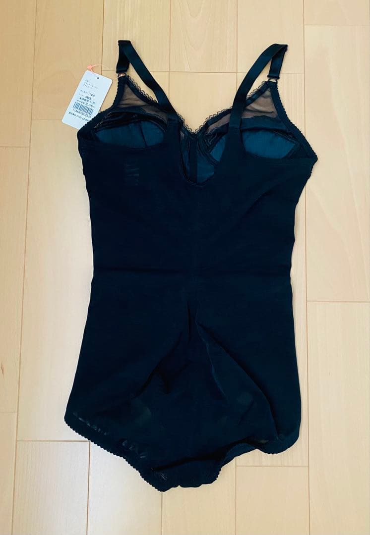 ダイアナ　ブラックフォーマルボディスーツ