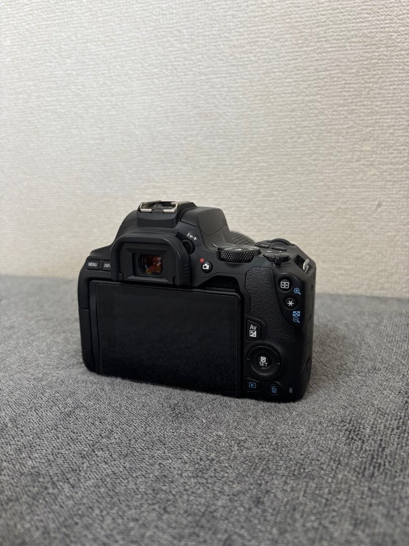 Canon kiss x10 ダブルズームキット