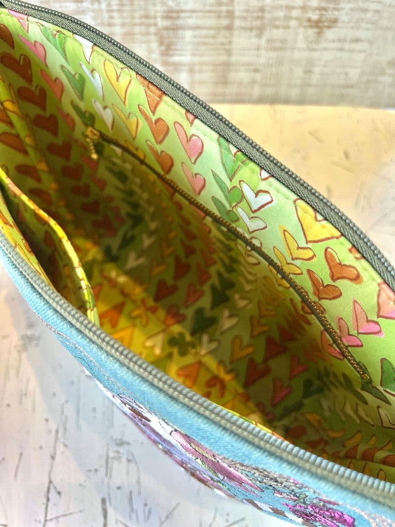 ＊シータ様お纏めリクエスト＊ロラライハリス♡刺繍のショルダーバッグなど