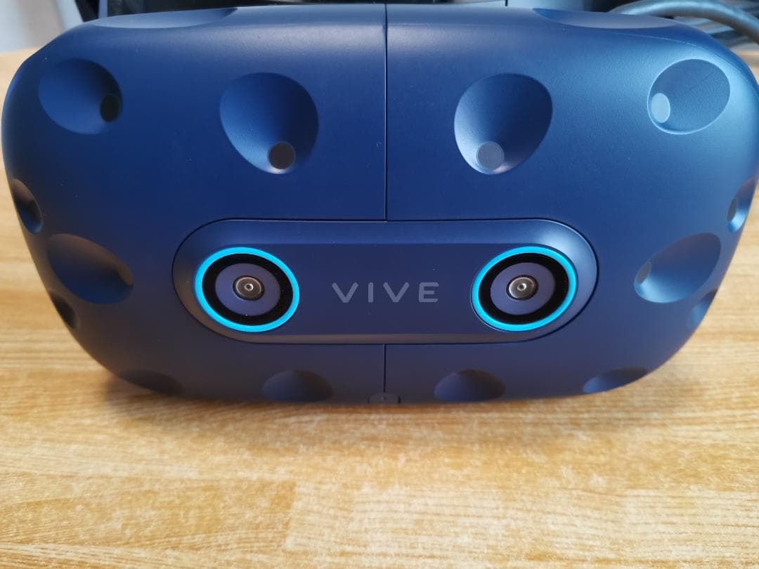HTC VIVE Pro Eye (ヘッドマウントディスプレイ単体モデル)