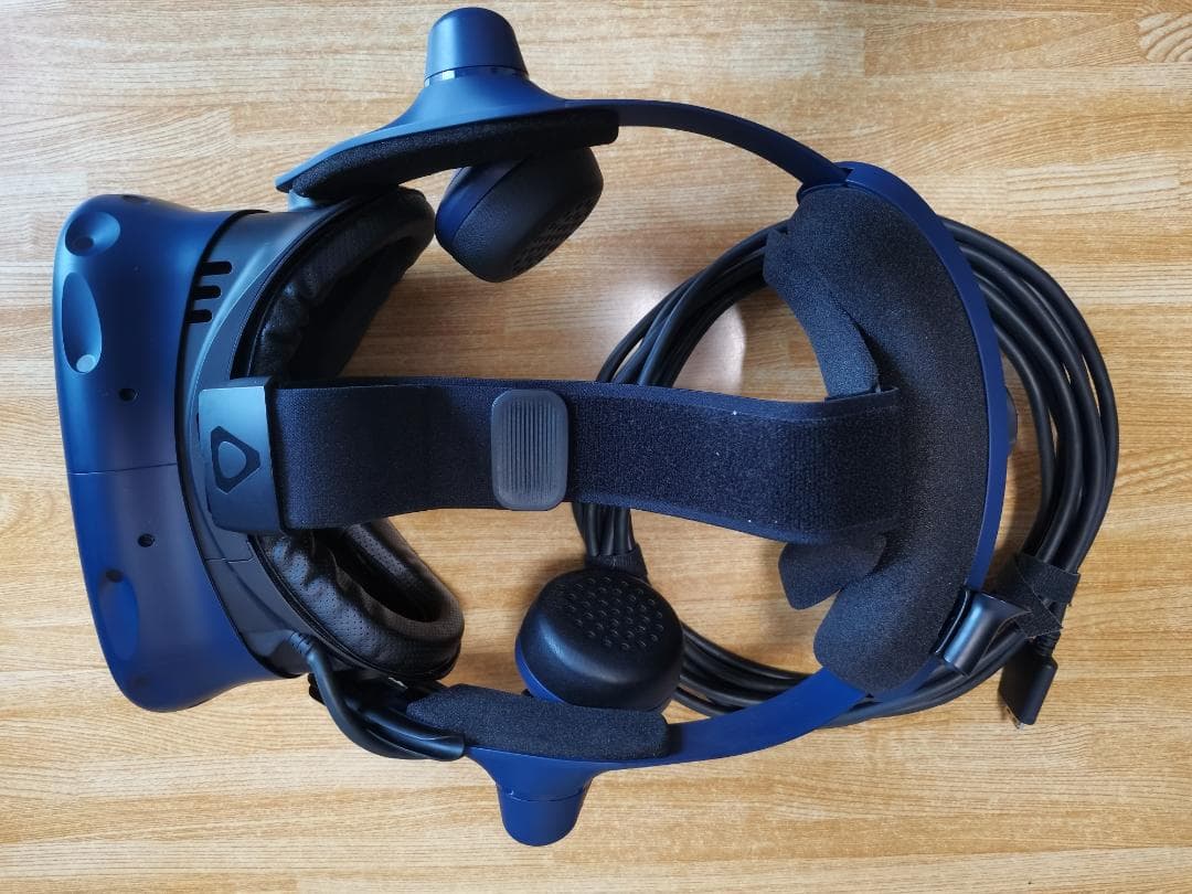 HTC VIVE Pro Eye (ヘッドマウントディスプレイ単体モデル)