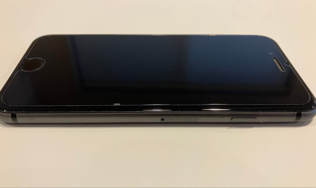 iphone8 64gb SIMフリー　mq782j