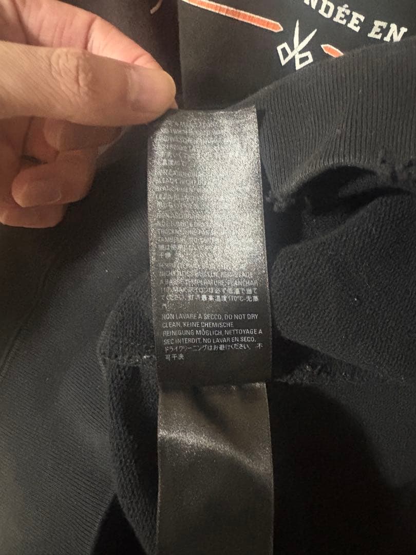 バレンシアガ　スウェット