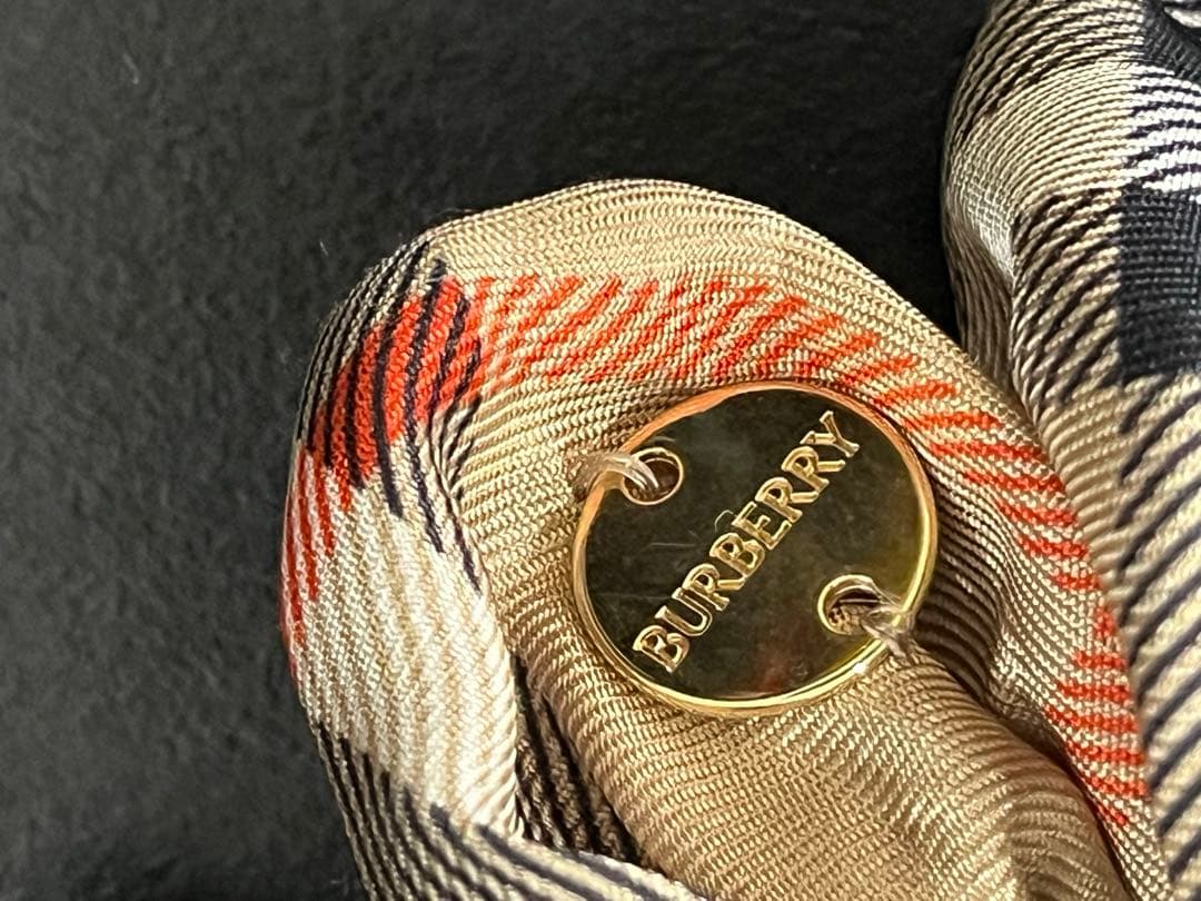a*a様 Burberry シルク シュシュ