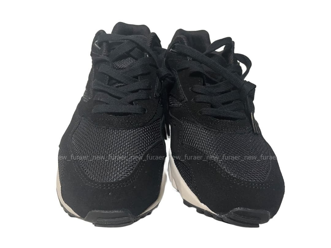 n*i様 MARGARET HOWELL マーガレットハウエル ミズノ　スニーカ