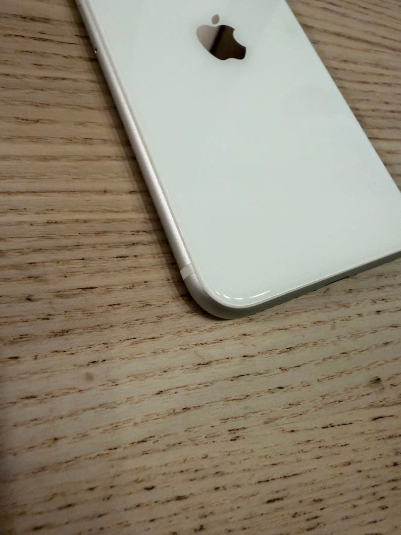 iPhoneSE2 画面割れ以外美品　バッテリー85% 64G