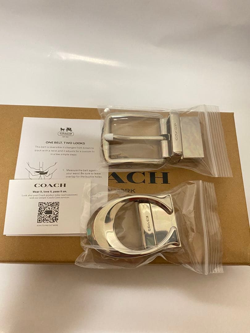 COACH コーチ　メンズベルトギフト箱付き