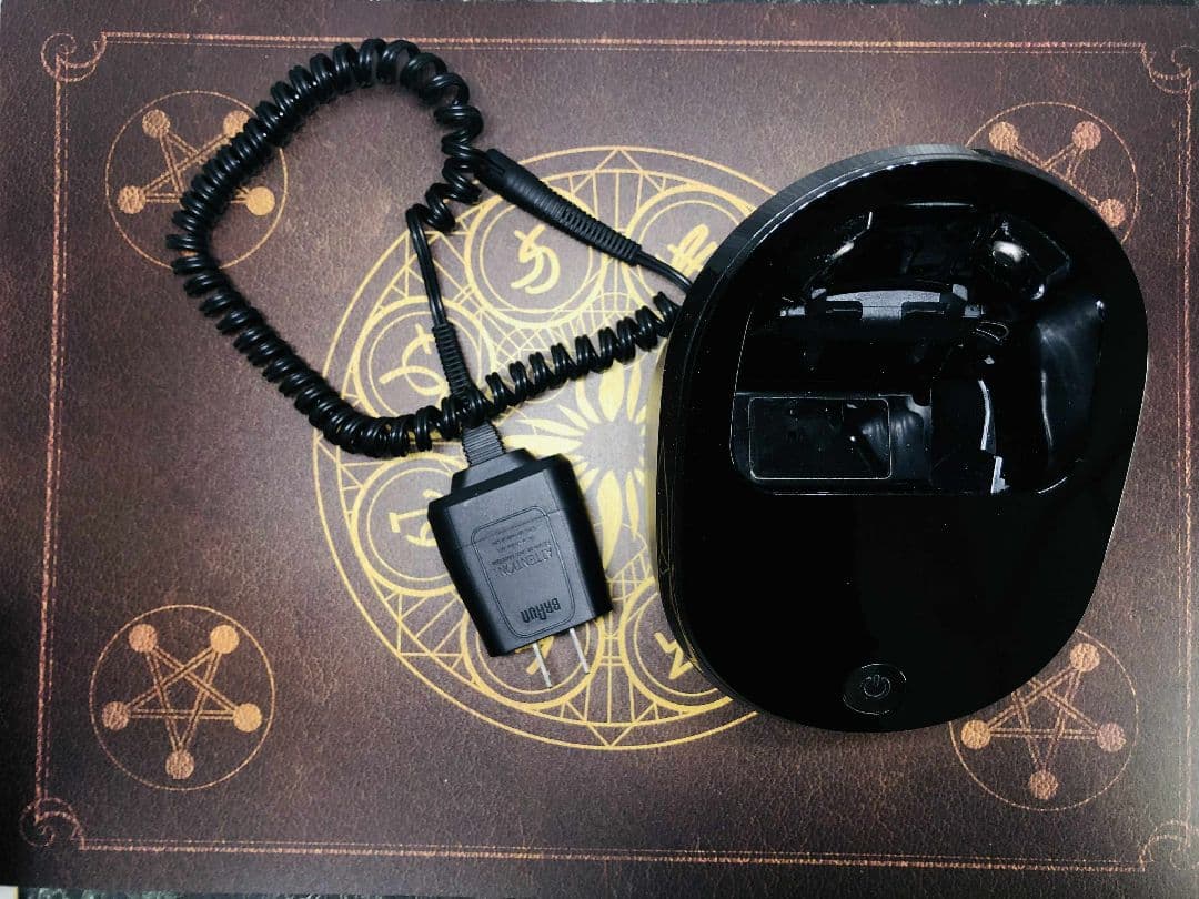 【美品】BRAUN S9 メンズ電気シェーバー ブラウンシェーバー