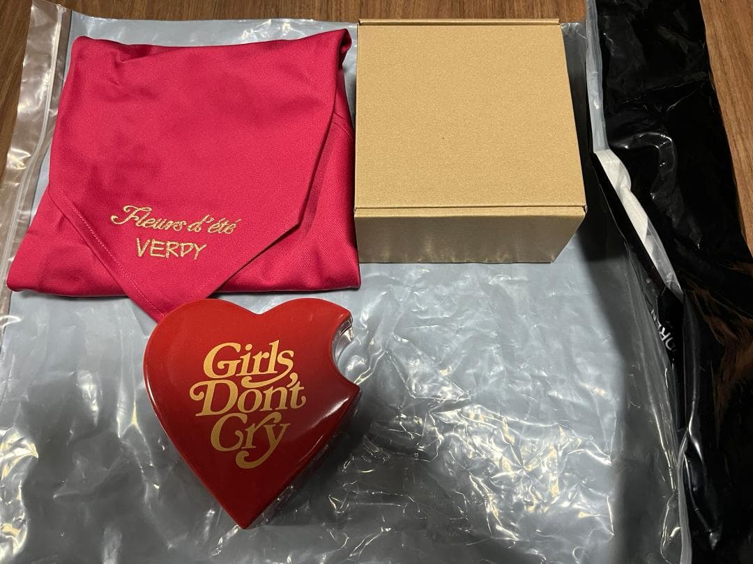 été Girls Donʼt Cry 有田焼 陶器 ケース セラミック