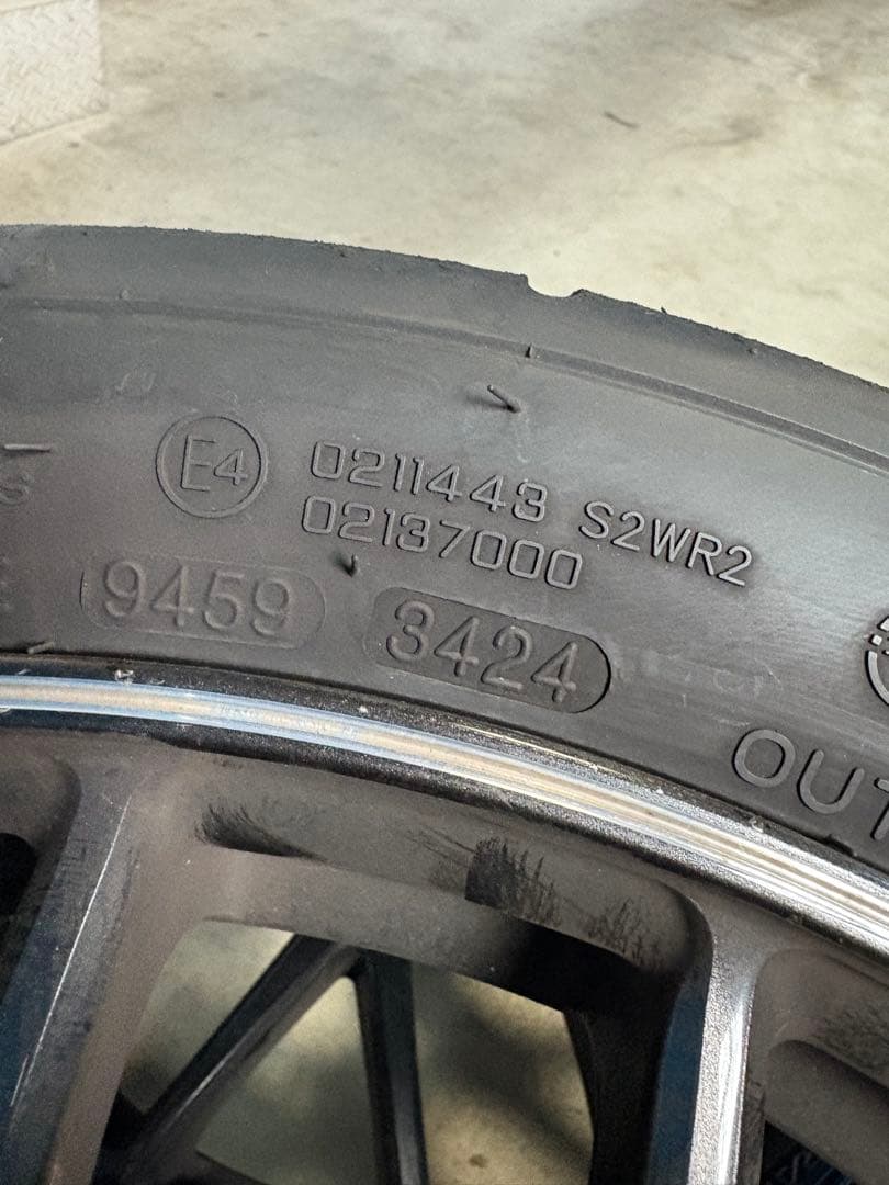 RAYS HOMURA 18インチ　8J タイヤCRS225/40R18