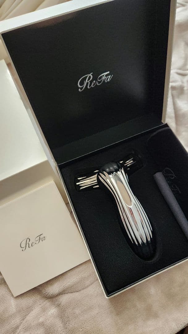 ReFa シルバー 美顔ローラー 新品 未使用
