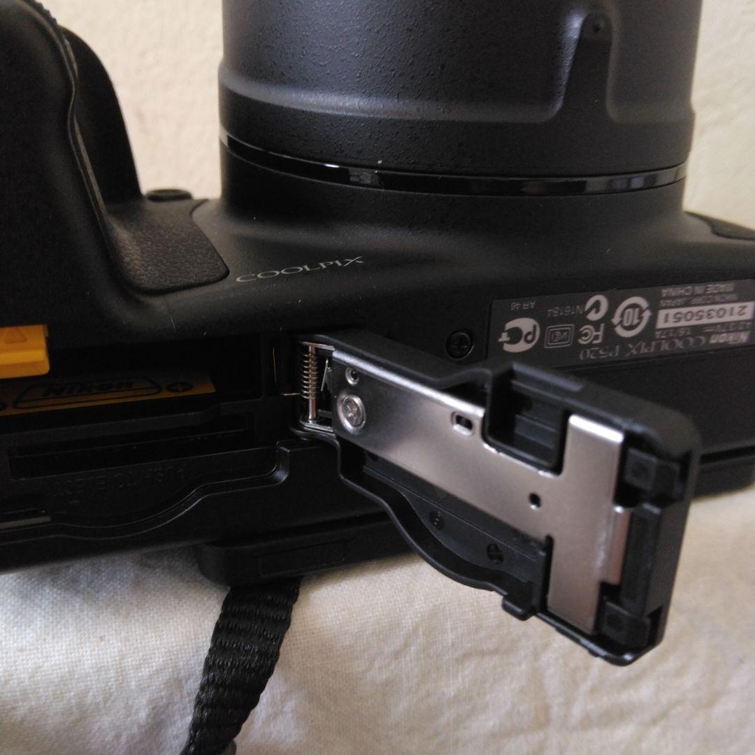 ジャンク品　Nikon　COOLPIX P520