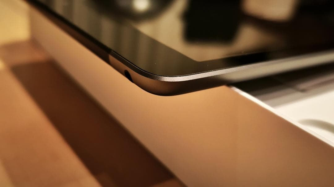 iPad 第9世代 64gb セルラー バッテリー 93.2% グレー 超美品