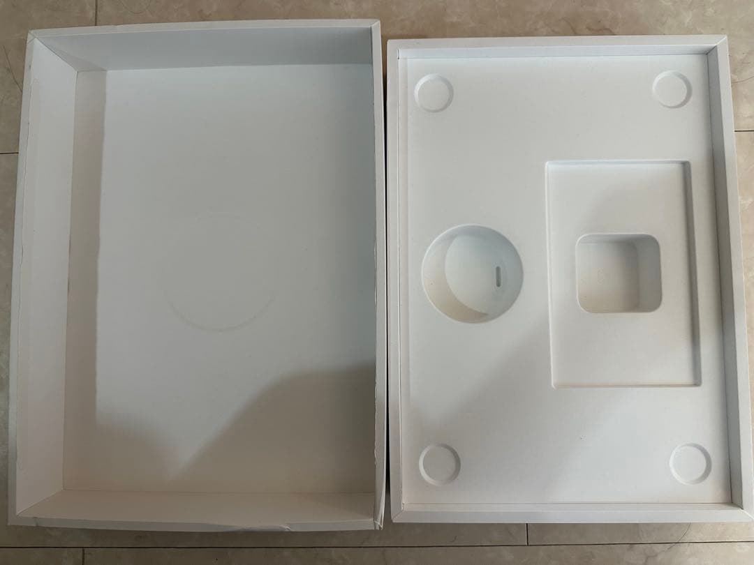 MacBookAir 2024 13インチ　M3 16GB 512GB