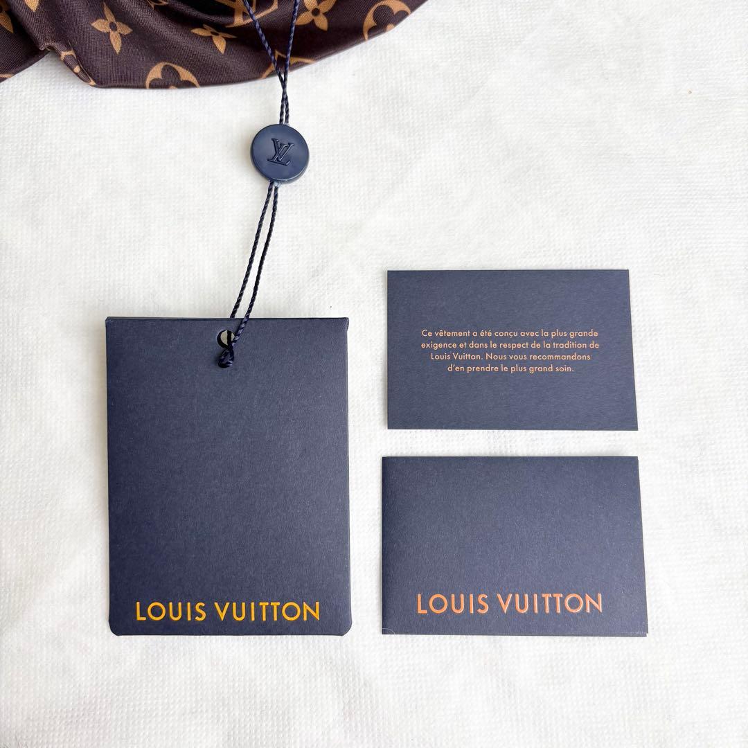 ルイヴィトン タグ付き新品未使用 モノグラム総柄ブラウス バックファスナー ロゴ