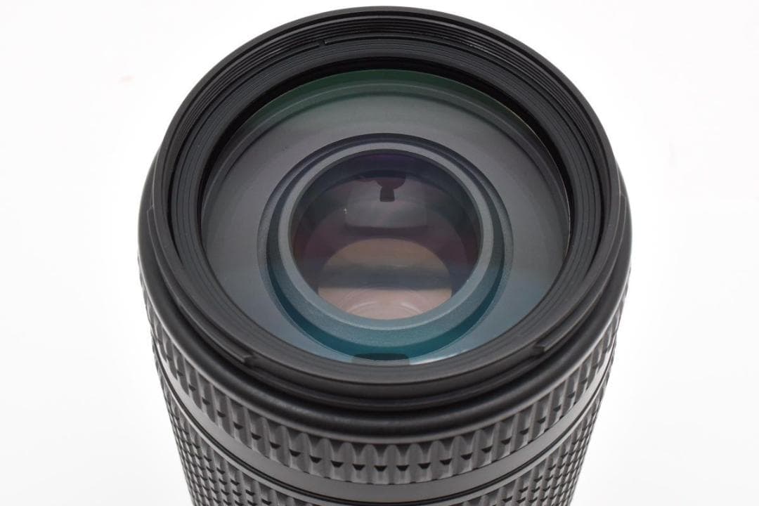 美品 Nikon AF NIKKOR 70-300mm F4-5.6 D ED