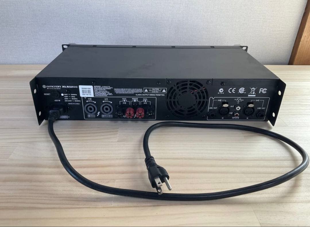 アンプ Amcron XLS 2500