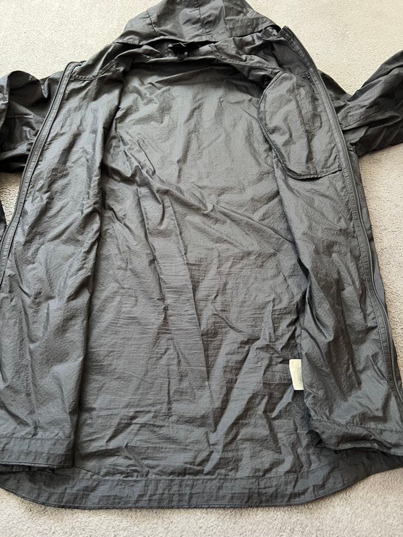 パタゴニア フーディニジャケット・メンズ Sサイズ ブラックカラー