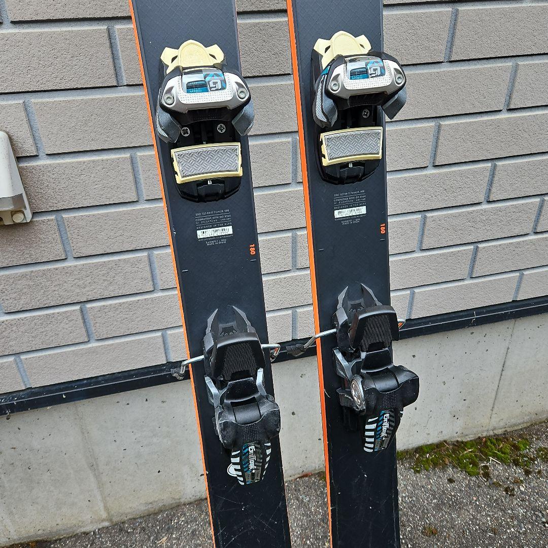 スキー 板・ビンディング（男性174cm／73kgが使用）