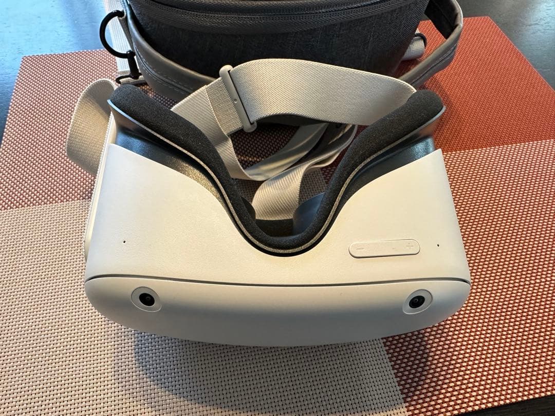 VRゴーグルコントローラーケース付き