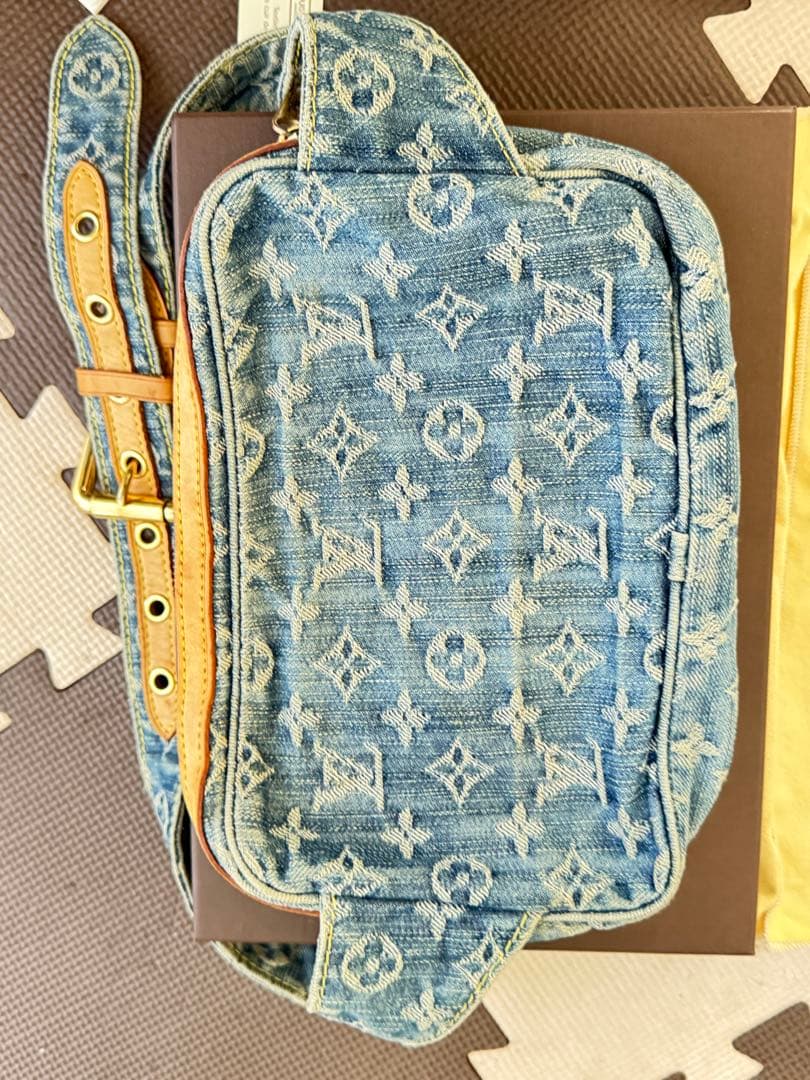 LOUIS VUITTON デニム ボディバッグ