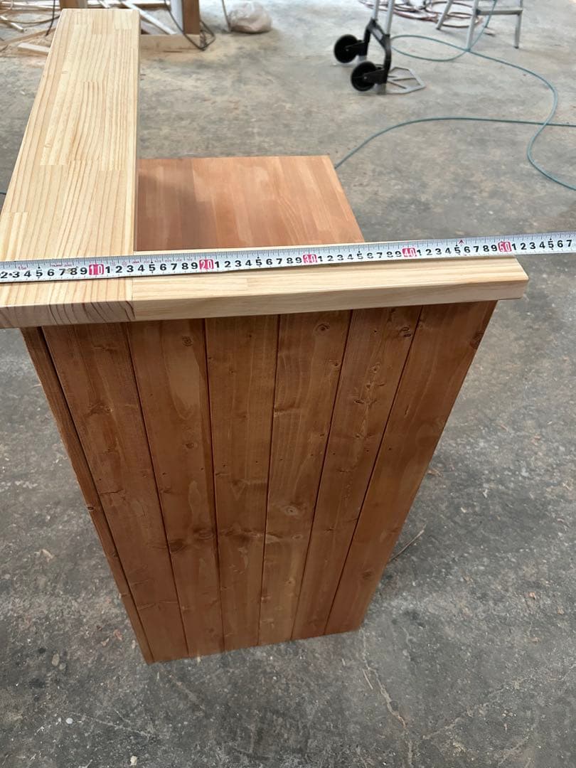 現品処分品　壁付け　L字　レジカウンター