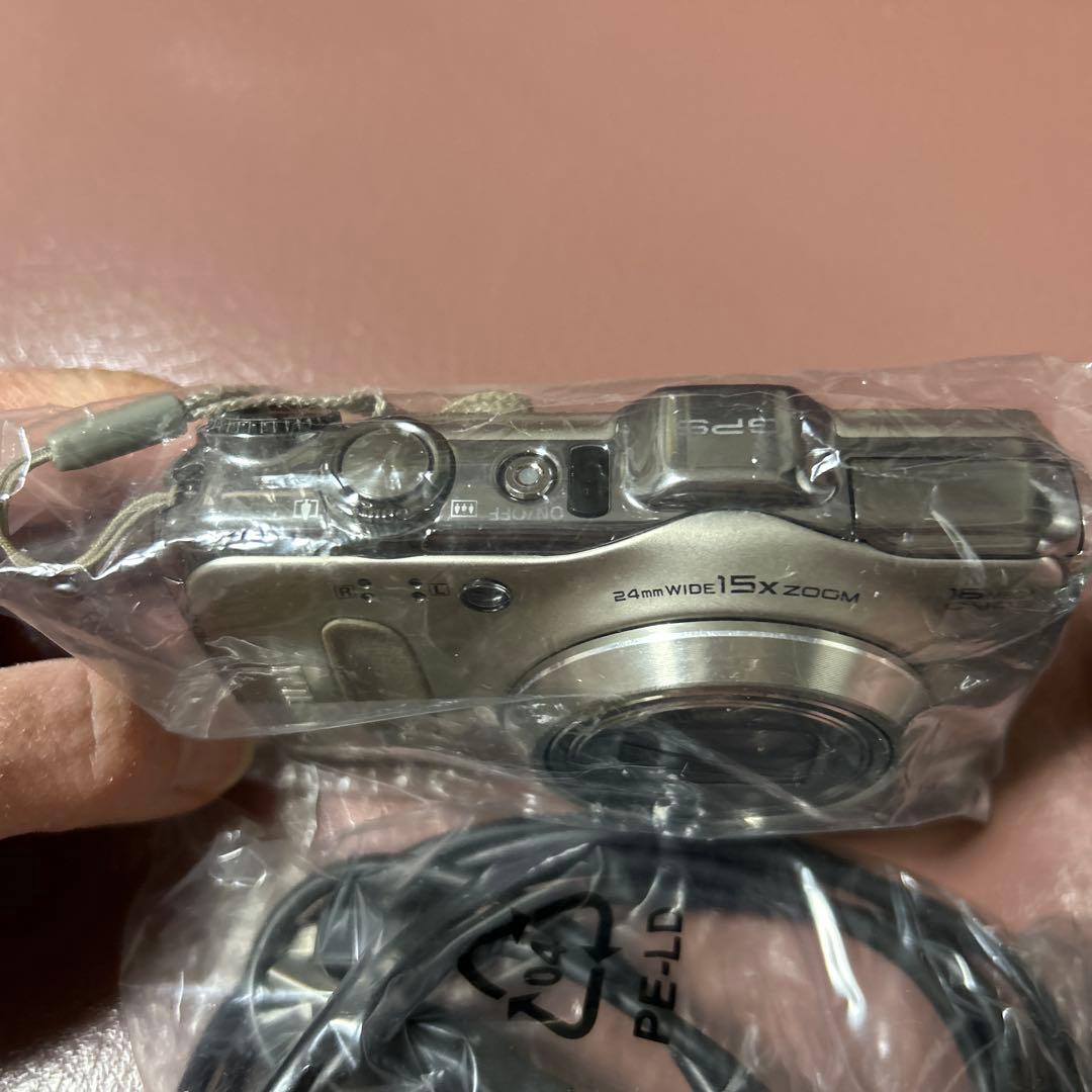 FUJIFILM FINEPIX F550EXR 本体