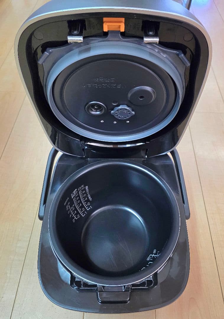 象印 圧力炊飯器 NW-PH18E2　ブラック