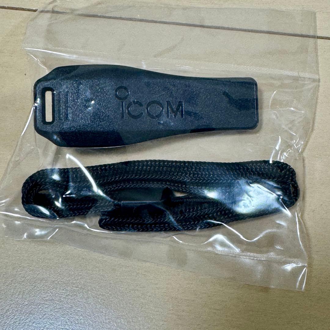 トランシーバー icom ID-52