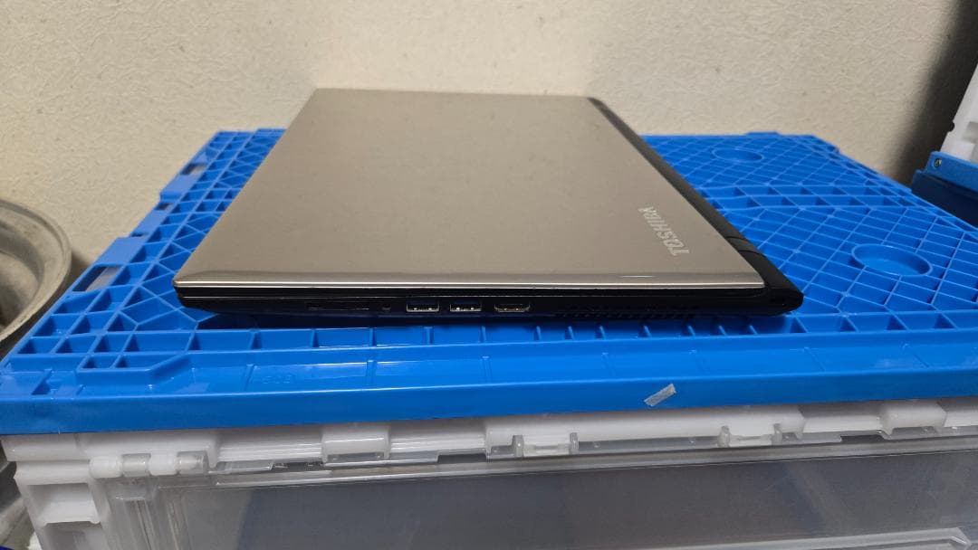 Dynabok AZ85/UG i7 メモリ8GB　訳アリ品