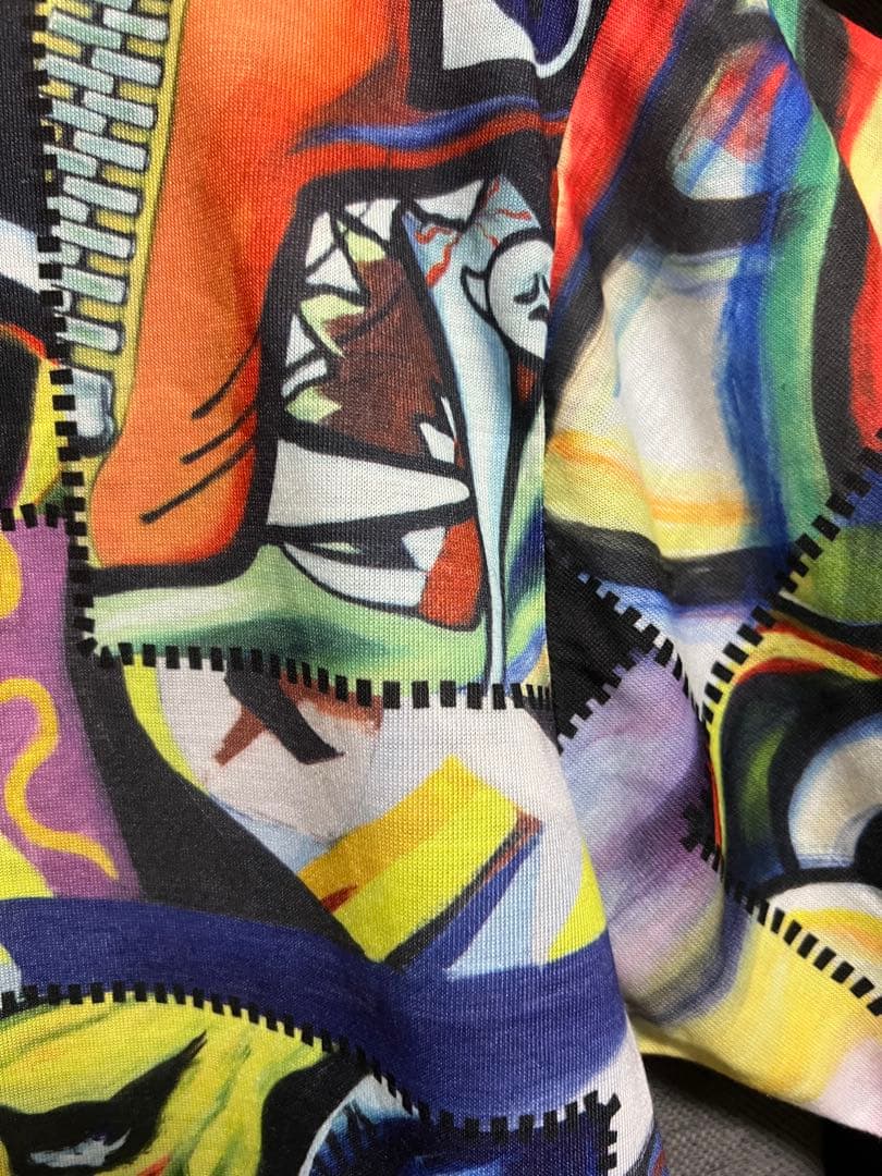 岡本太郎　希少　Tシャツ サイズL 展覧会　全面プリント　限定