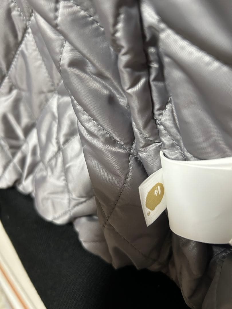 新品未使用 アベイシングエイプ レザージャケット スタジャン M