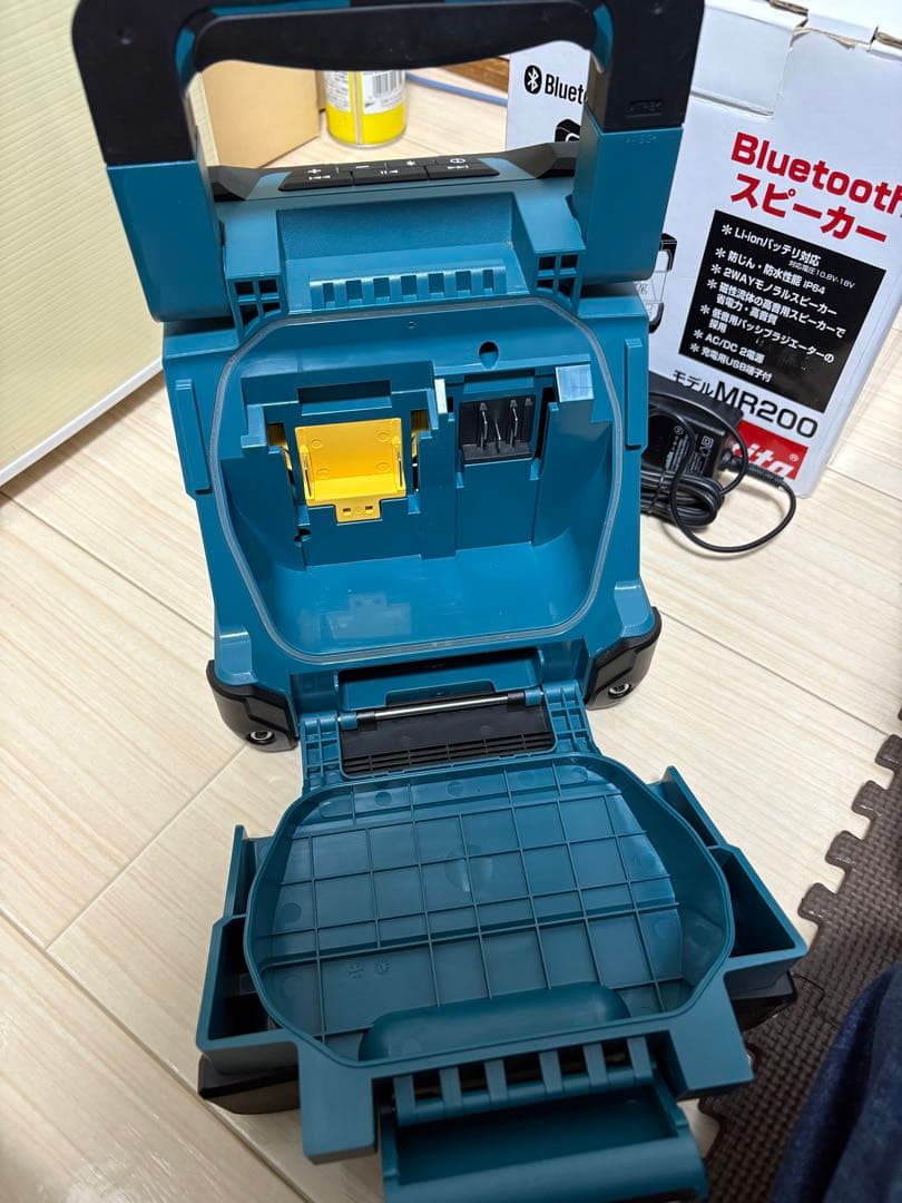 マキタ　MR200 Bluetooth スピーカー　青
