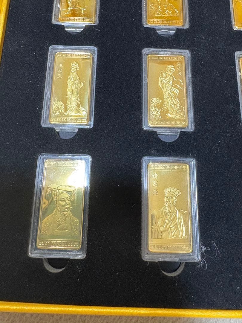 管*人様 金属製品　メダル 16枚セット 中国　四大名著　専用高級な箱付き