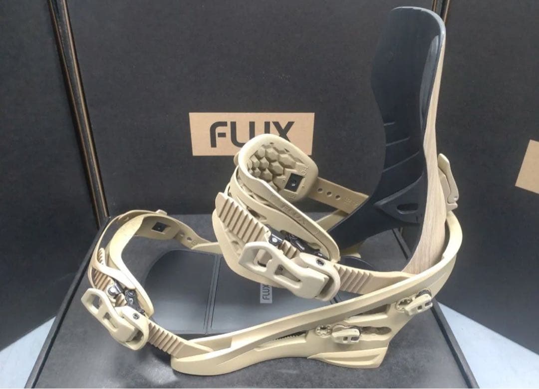 新品、未使用！FLUX XF ビンディング Mサイズ