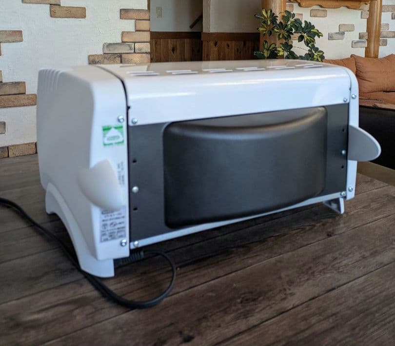 新品　デロンギ　コンベクションオーブン / ピザ&トースト EO1202J-W