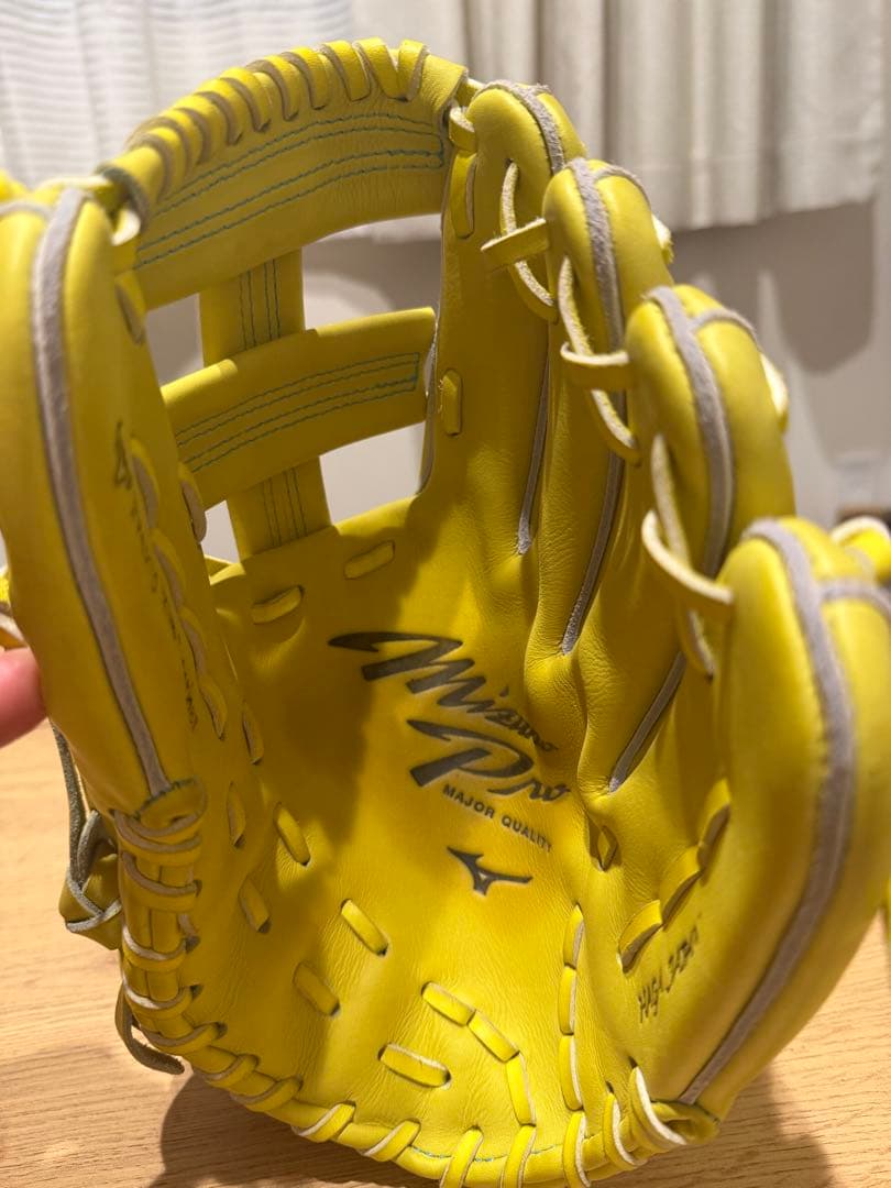 ミズノプロ硬式用菊池モデル