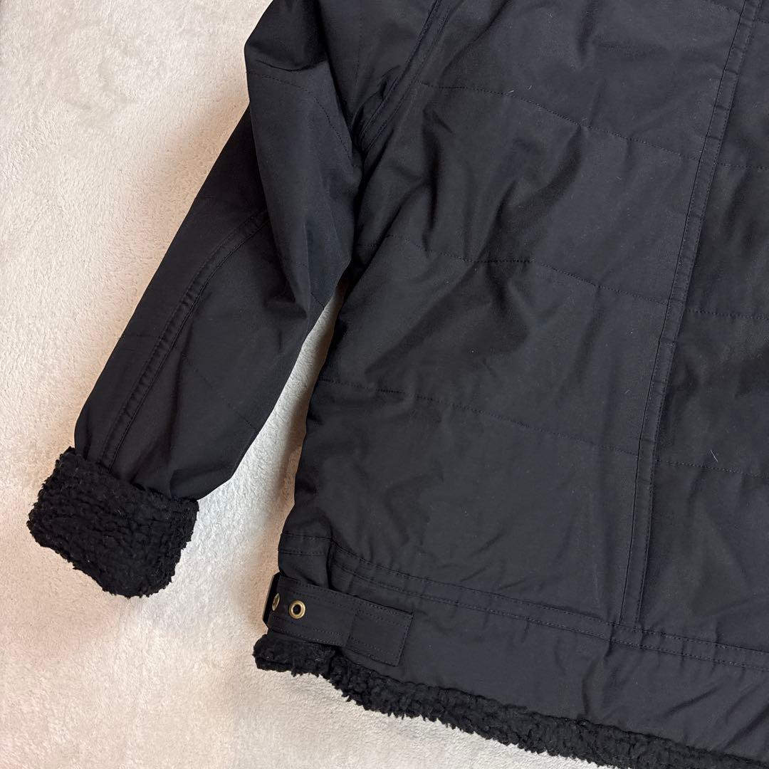 アヴィレックス　中綿ジャケット　ブラック　Lサイズ　美品