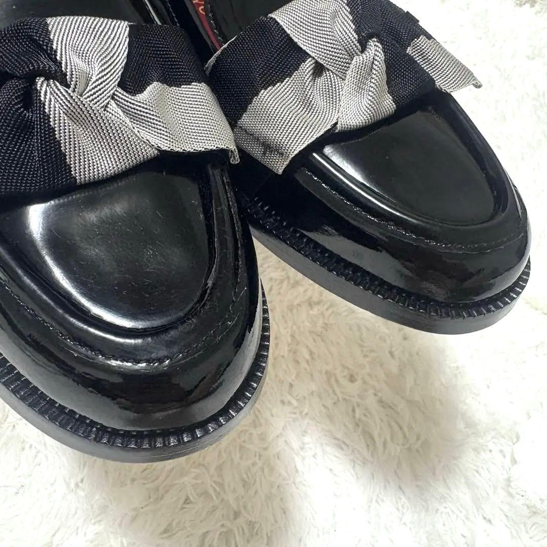 【未使用級】katespade ブラックマルチ レアンドラ ローファー 24年