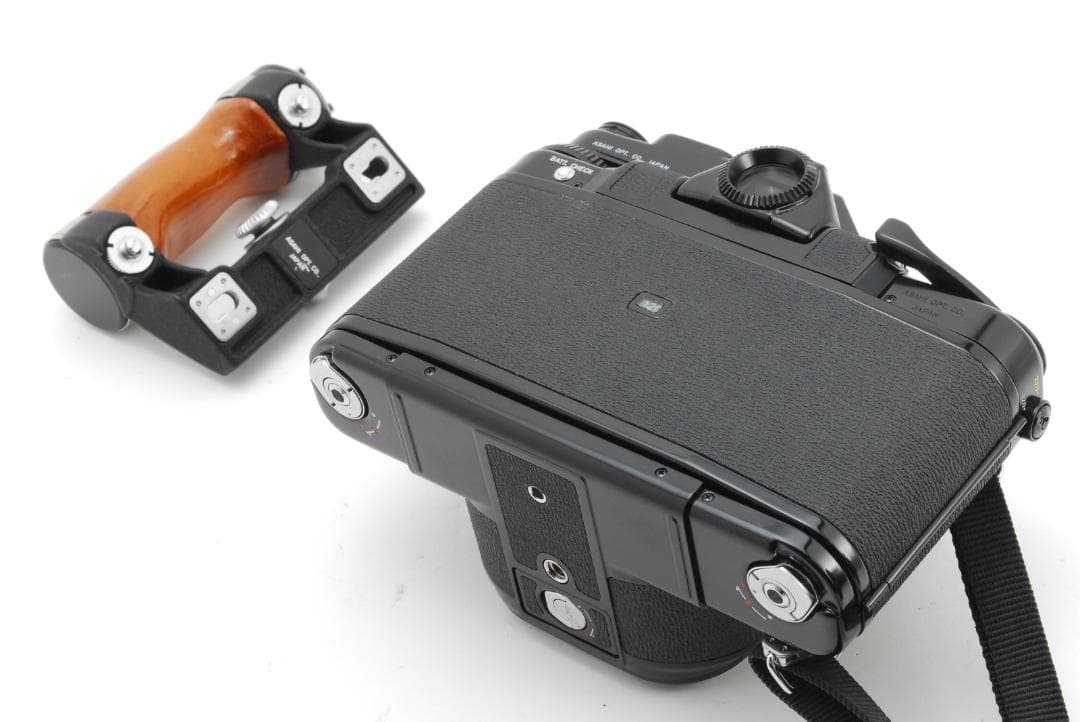 【グリップ付き】PENTAX 67 TTL SMC 6x7 105mm F2.4